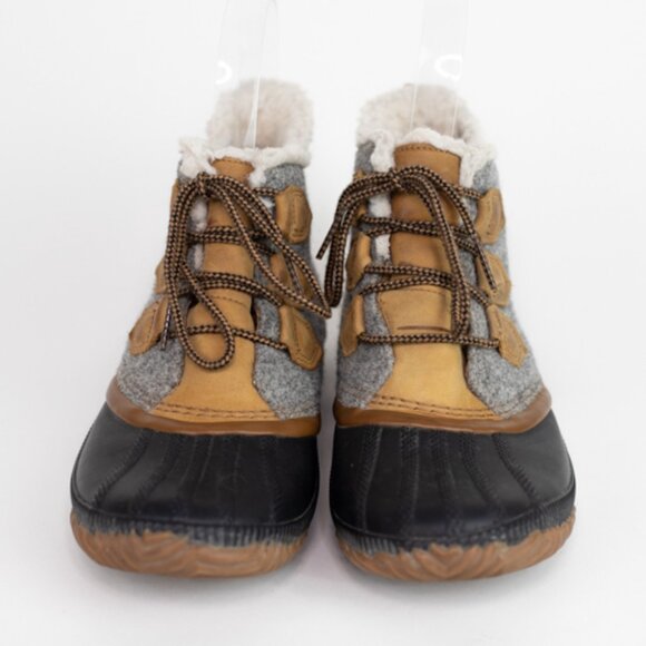 Sorel Out N About Plus Waterproof Duck Boots Size 8.5 - Picture 5 of 10